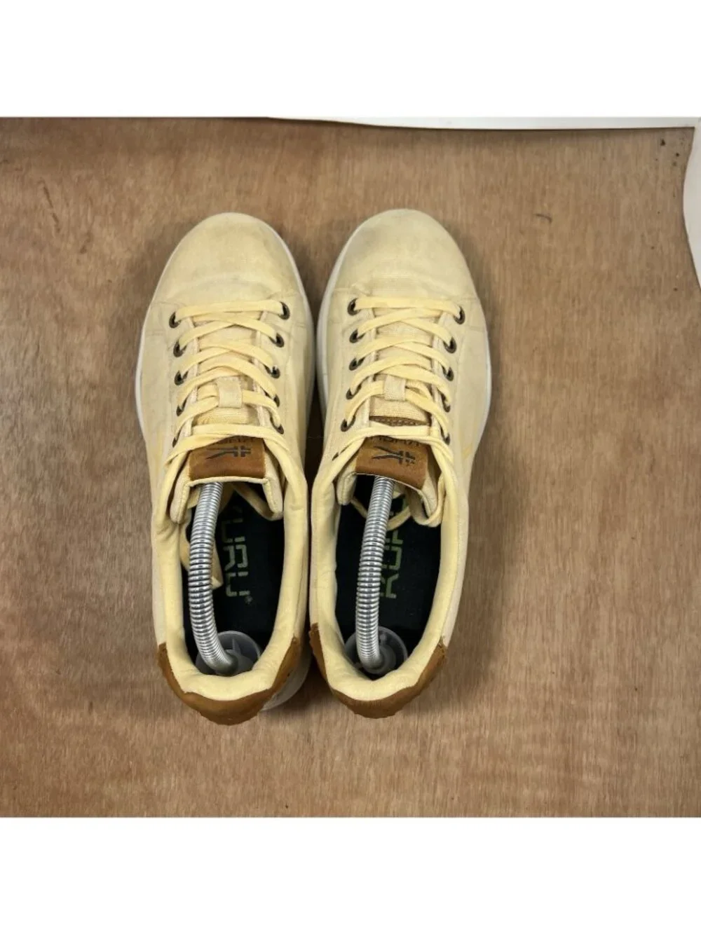 Kuru Roam Classic Court Womens Size 9.5 Athletic Leather Shoes Sneakers